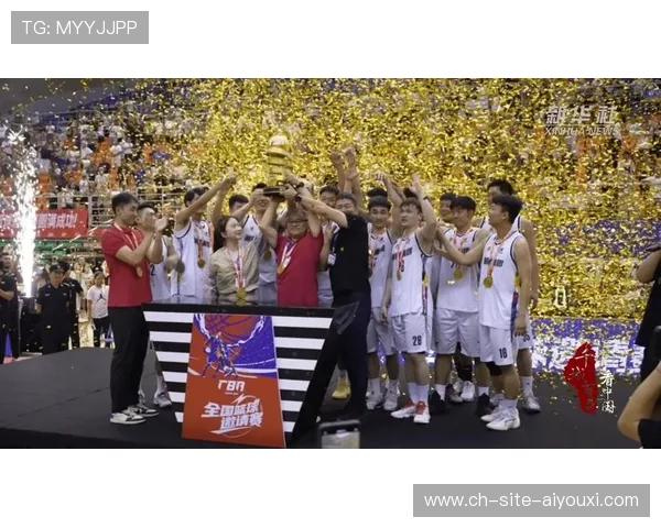 CBA赛场燃起中国篮球荣光，cba中国篮球职业联赛